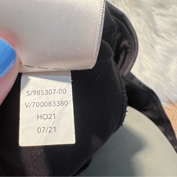 Athleta Rainier Reflective Tight Black Gray Camo M - Picture 12 of 12